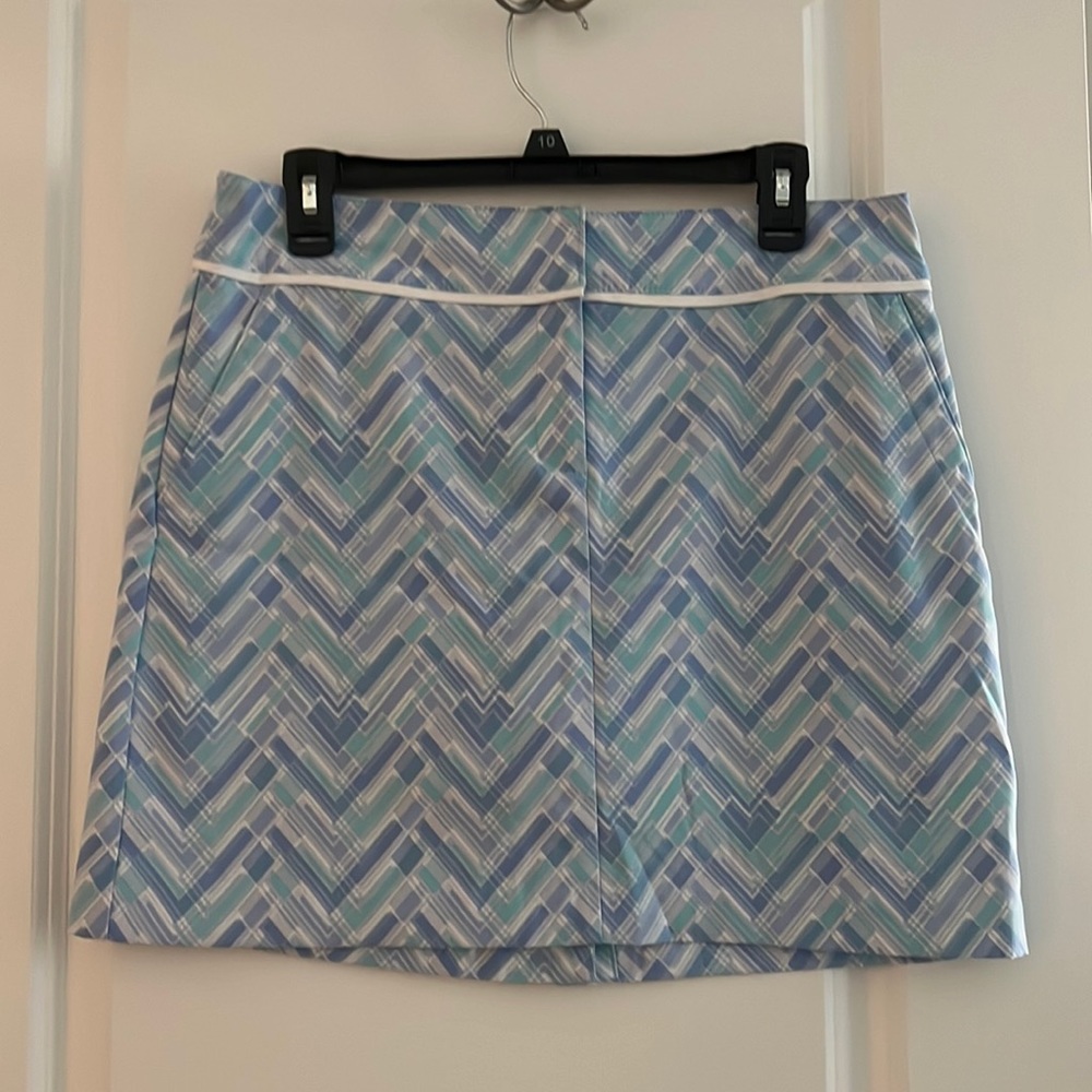 Izod ladies golf skort size 8